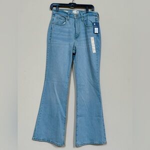 Universal Thread Blue Flared Leg Jeans
